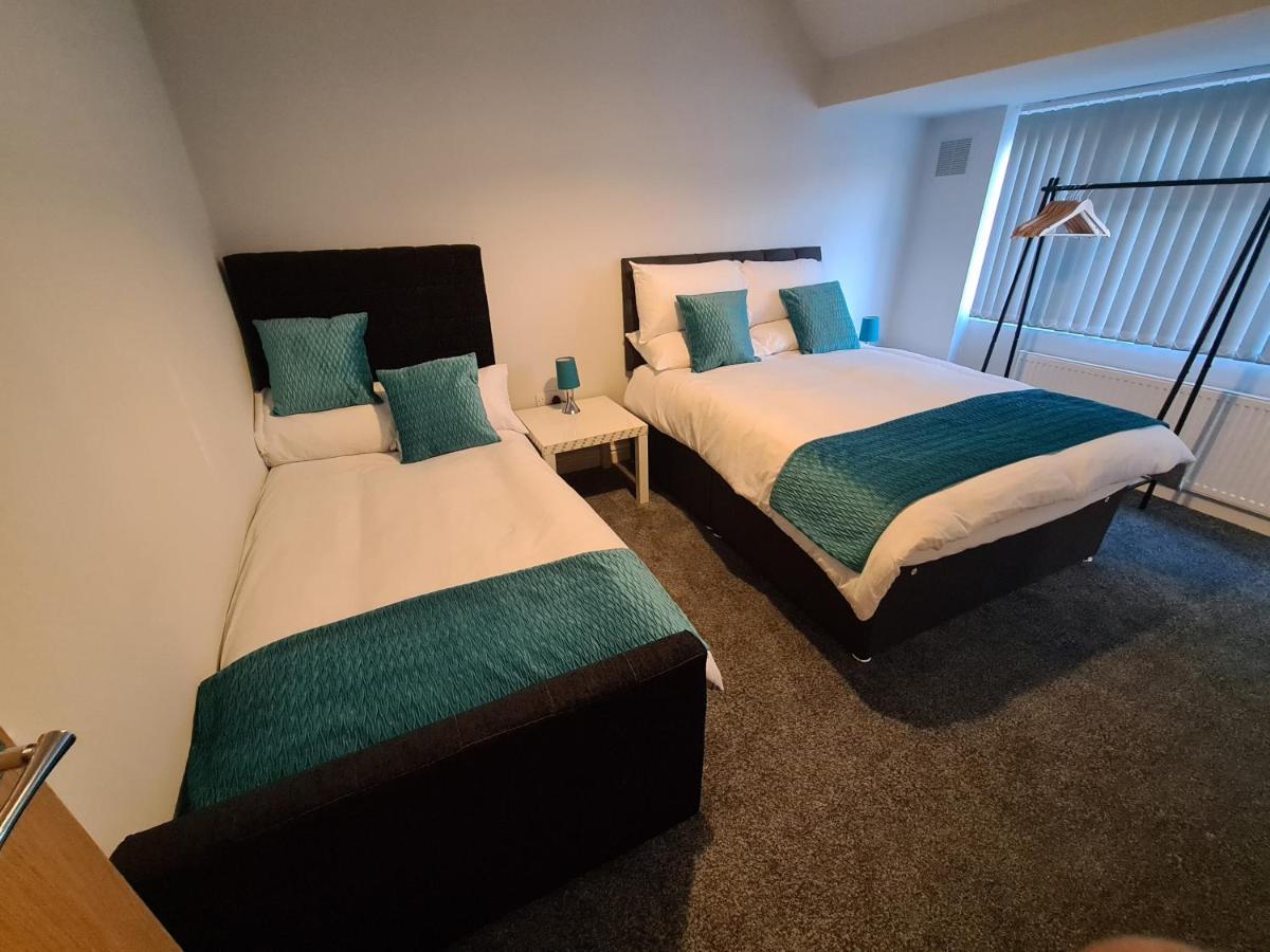 Whole House - 4 Bedrooms - Parking - Sleeps 8 Birmingham Eksteriør bilde